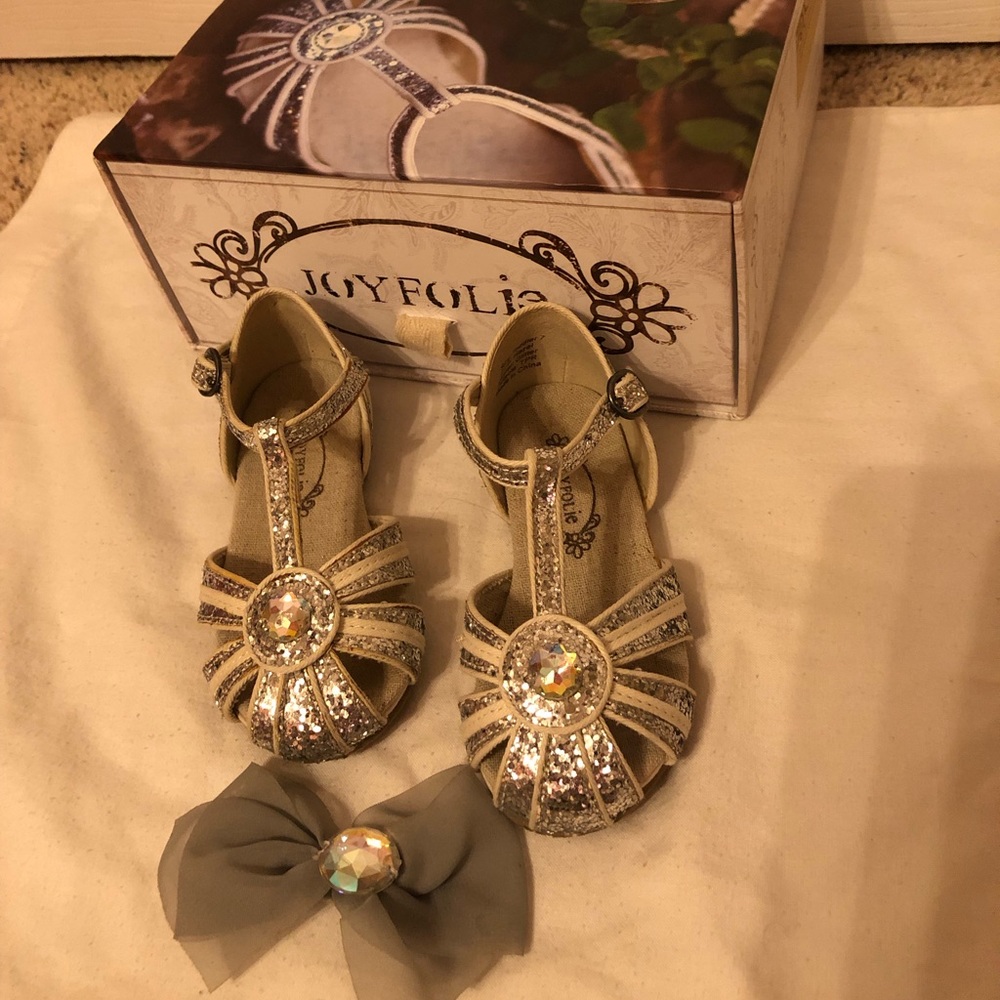 Joyfolie Hazel shoes and matching bow